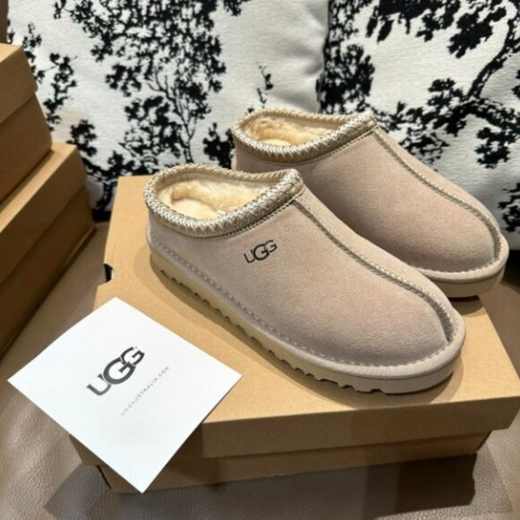 UGG Women's Tasman Slippers Mustard Seed - Picture 3 of 9